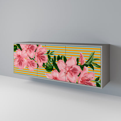 FRAGILE BEAUTY 3-Door Sideboard in Grey Finish