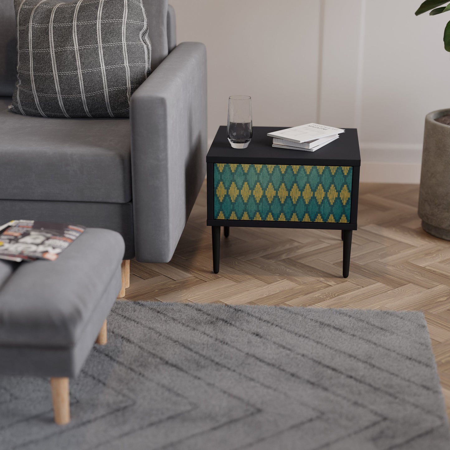 POLYGONS Comodino in Finitura Nera