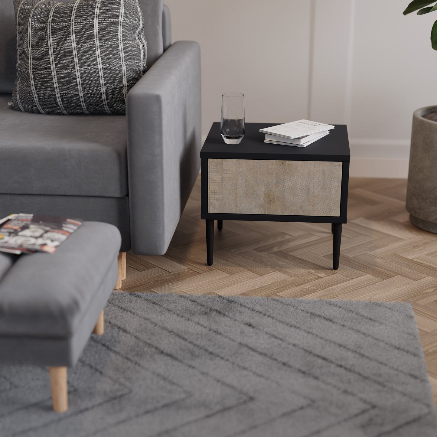 SCREEN ERROR Comodino in Finitura Nera