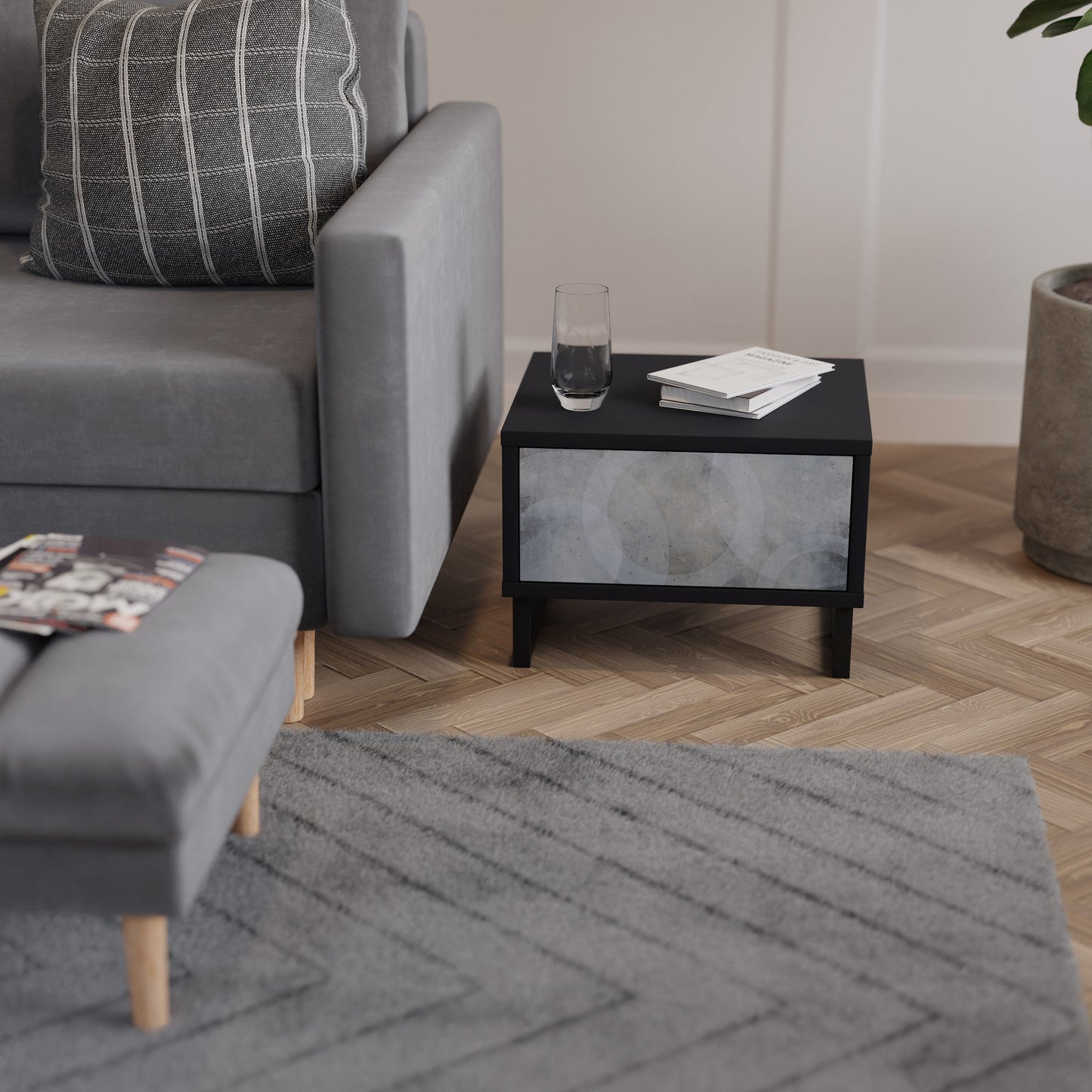 MUTED ARC Comodino in Finitura Nera