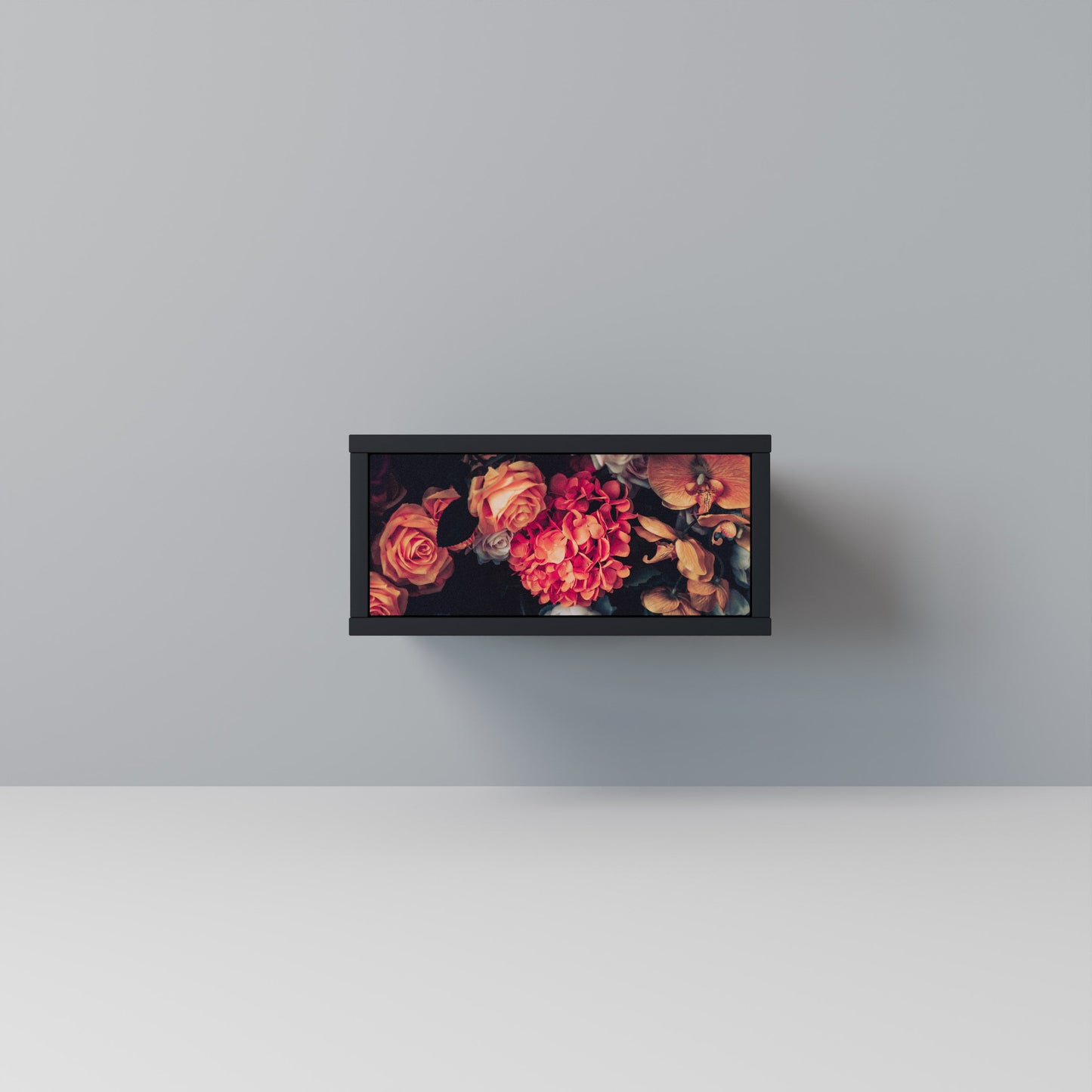 NEVERENDING BLOOM Comodino in Finitura Nera