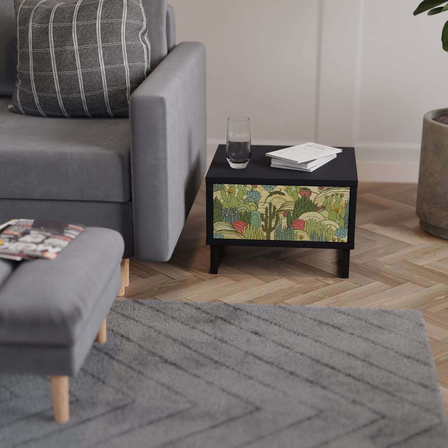 SUCCULENTS KALEIDOSCOPE Comodino in Finitura Nera