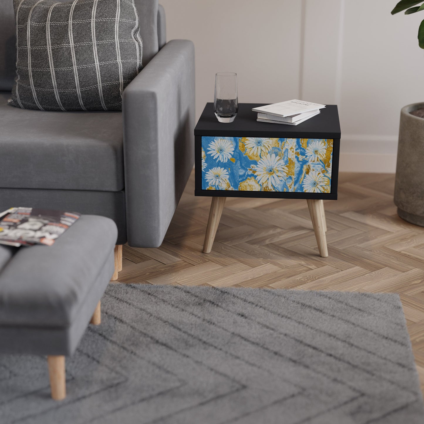 DAISY LUXE Comodino in Finitura Nera