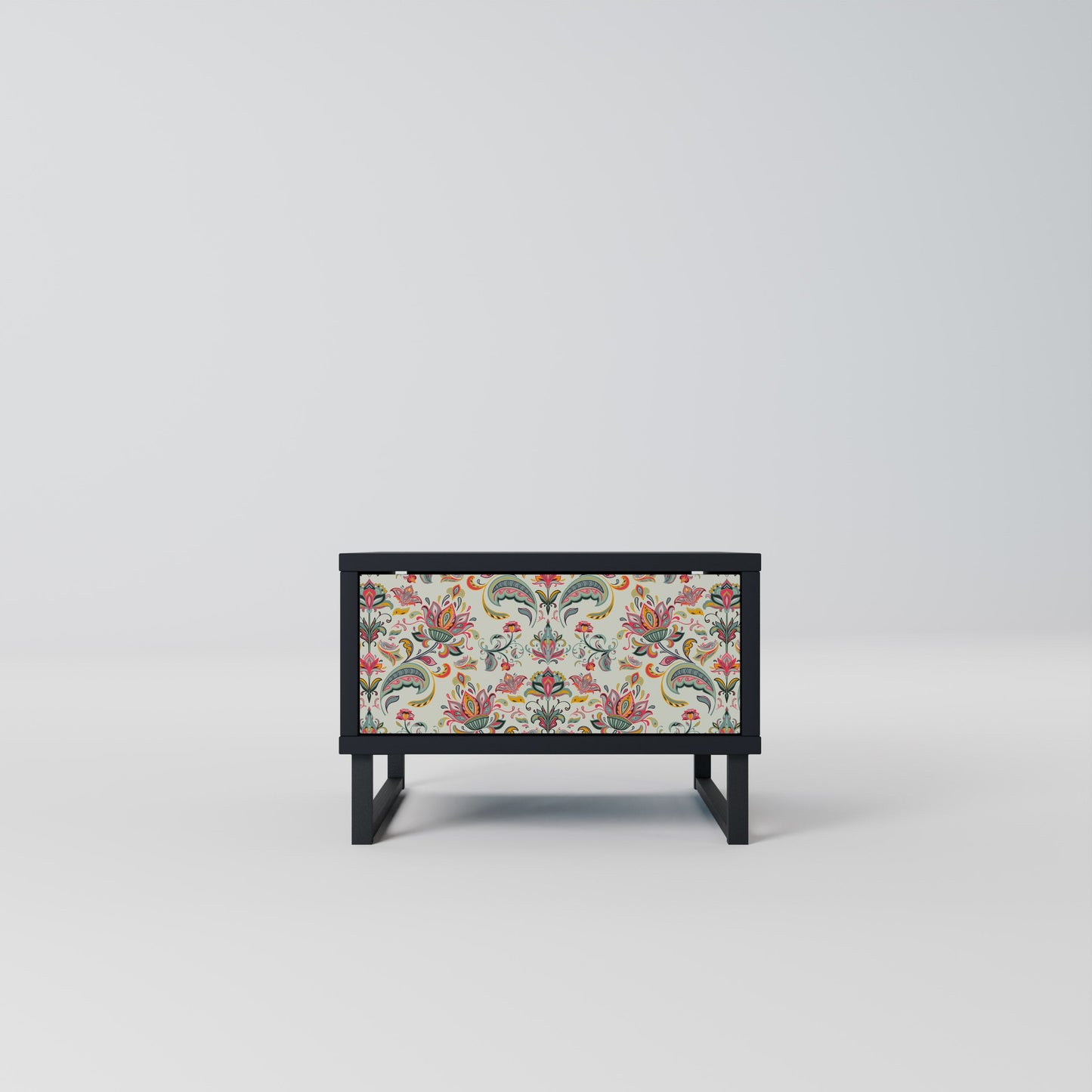 ORGANIC FOLKLORE Comodino in Finitura Nera