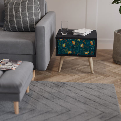 AUTUMN INSECTS Comodino in Finitura Nera