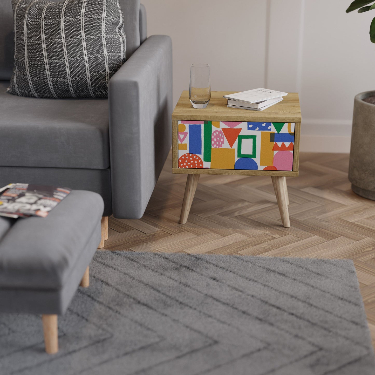 GEOMETRIC GLIMMER Nightstand in Oak Effect