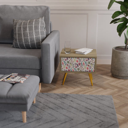 AUTUMN SUNDRIES Nightstand in Oak Effect