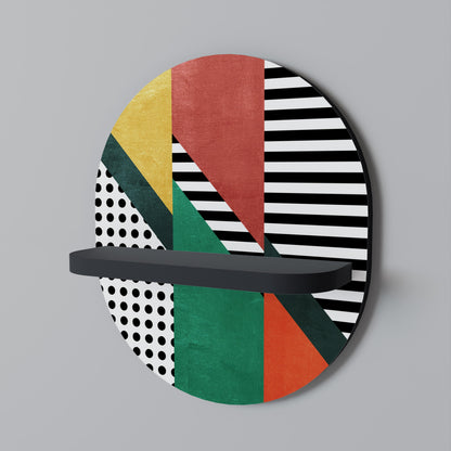 MAKESHIFT ARTISTRY Oval Art Shelf In Black Finish