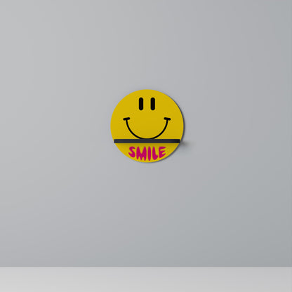 KEEP SMILING Round Art Shelf In Black Finish
