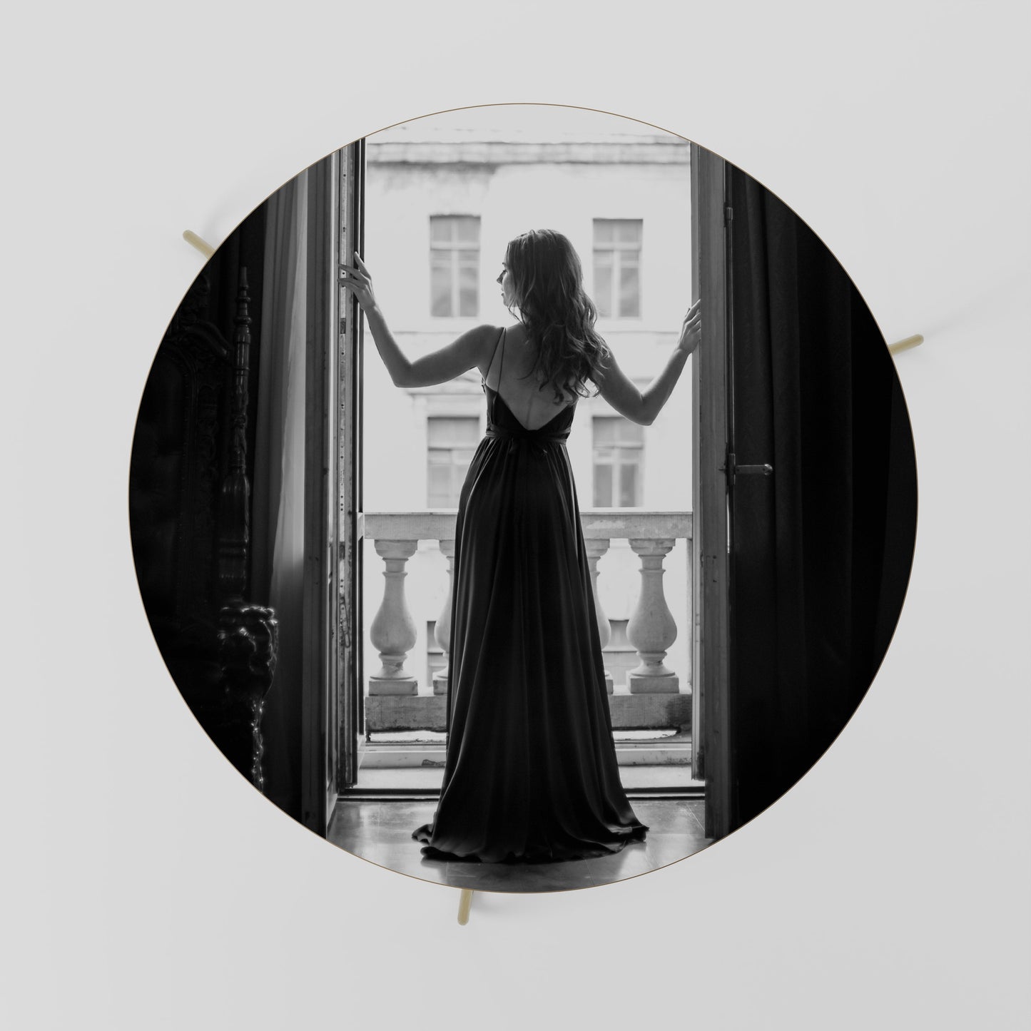 WINDOW TO WONDERS Coffee Table 69