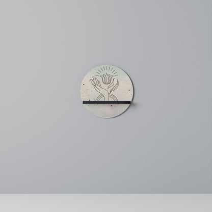 DELICATE BEAUTY Round Art Shelf In Black Finish