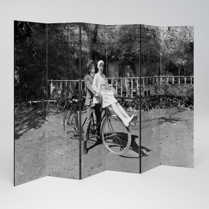 RIDING THROUGH TIME - Divisorio decorativo per ambienti a 6 pannelli