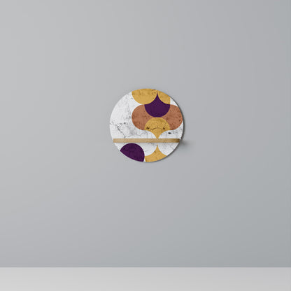 CRACKED GEOMETRY Round Art Shelf In Oak Effect