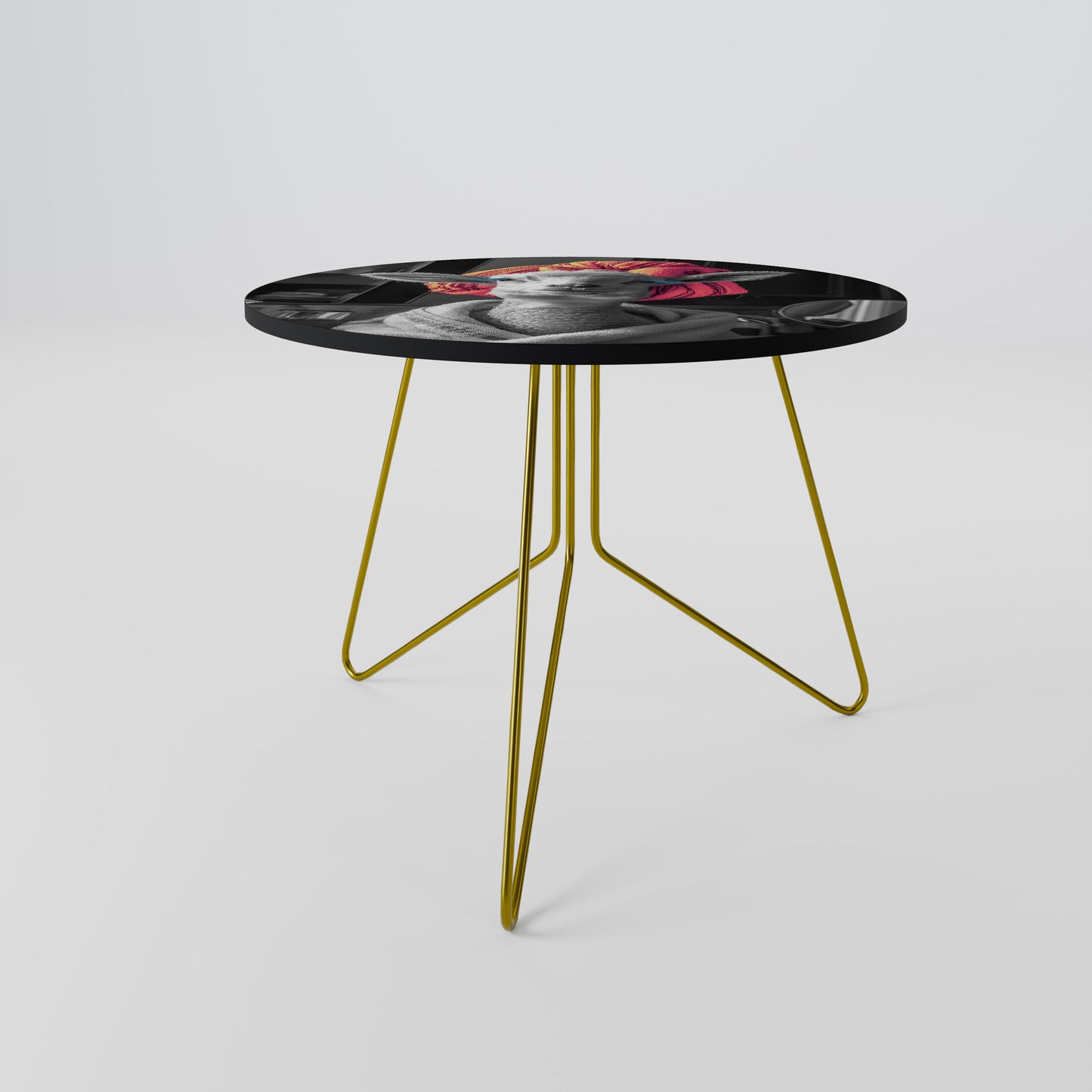 COUTURE CUDDLE Coffee Table 69