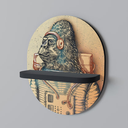 GORILLA GROOVE Oval Art Shelf In Black Finish