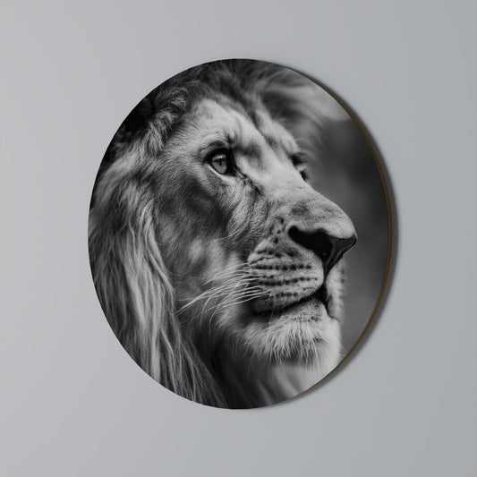 ROYAL REFLECTION Round Wall Art